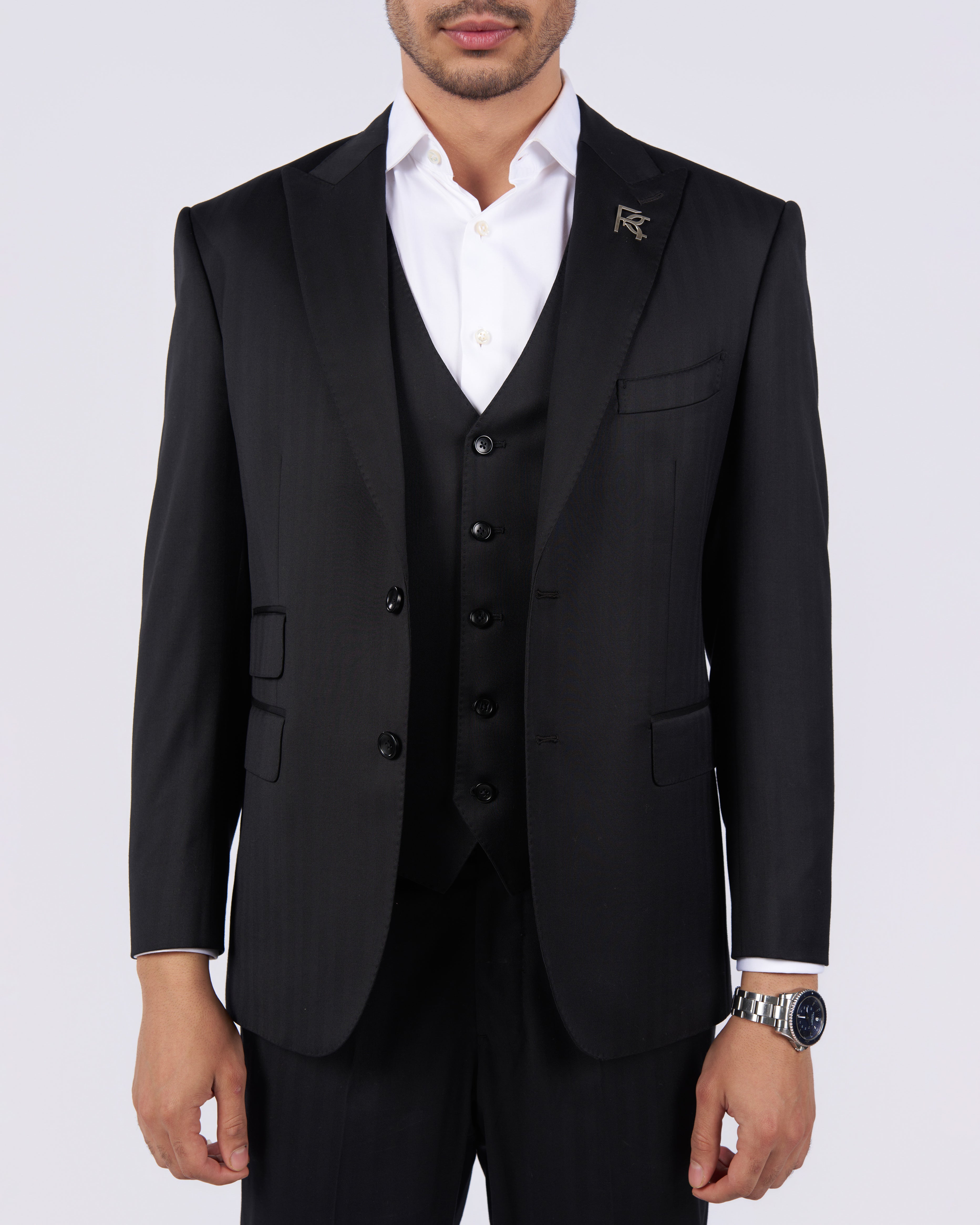 The Nero Sovrano Three Piece Ensemble