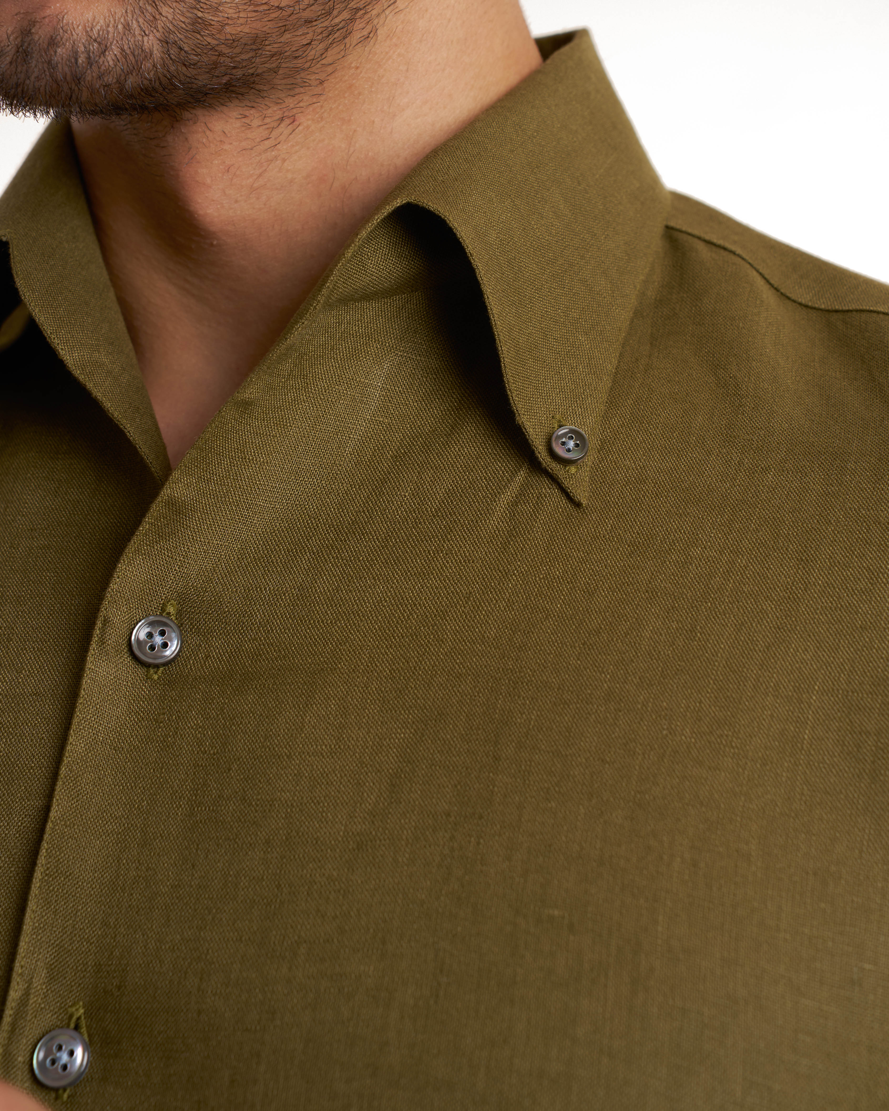 La chemise à boutons en lin irlandais